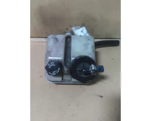 FREIGHTLINER M2 106 POWER STEERING RESERVOIR