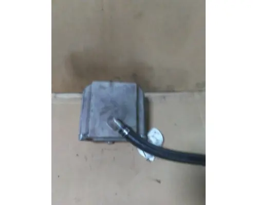 FREIGHTLINER M2 106 POWER STEERING RESERVOIR