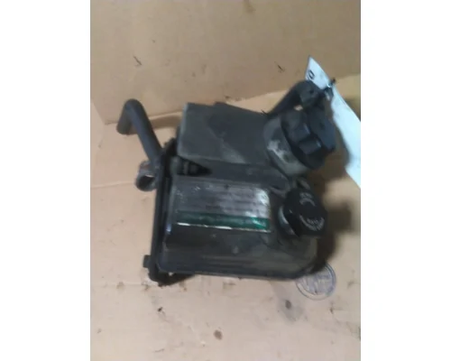 FREIGHTLINER M2 106 POWER STEERING RESERVOIR