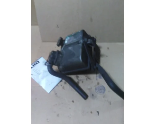 FREIGHTLINER M2 106 POWER STEERING RESERVOIR