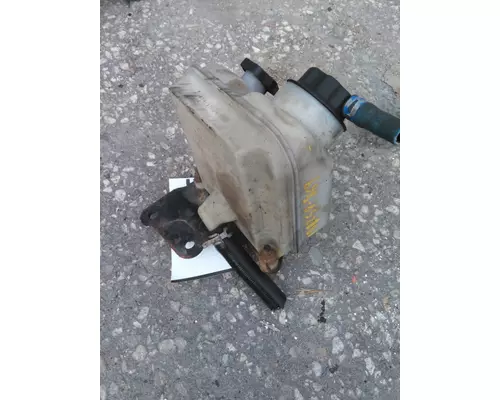 FREIGHTLINER M2 106 POWER STEERING RESERVOIR