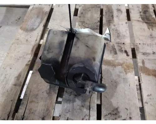 FREIGHTLINER M2 106 POWER STEERING RESERVOIR