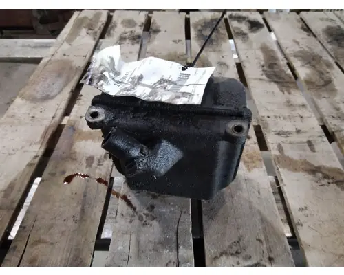 FREIGHTLINER M2 106 POWER STEERING RESERVOIR