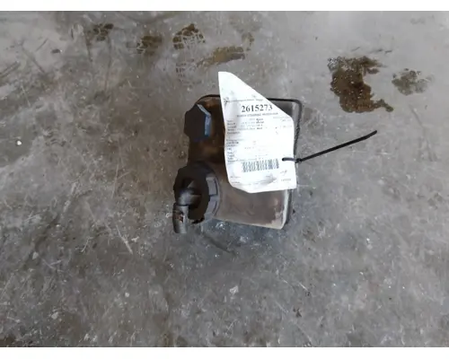FREIGHTLINER M2 106 POWER STEERING RESERVOIR