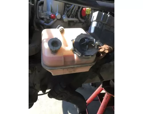 FREIGHTLINER M2 106 POWER STEERING RESERVOIR