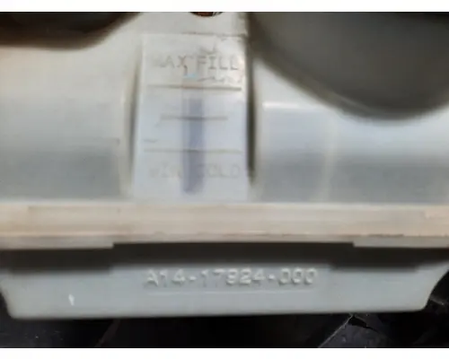 FREIGHTLINER M2 106 POWER STEERING RESERVOIR