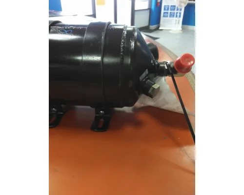 FREIGHTLINER M2 106 POWER STEERING RESERVOIR