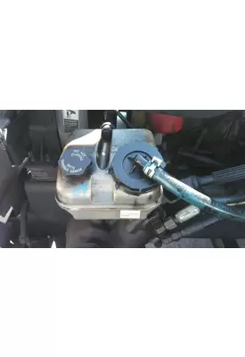 FREIGHTLINER M2 106 POWER STEERING RESERVOIR