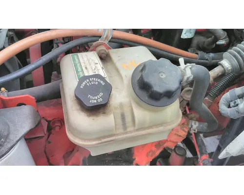 FREIGHTLINER M2 106 POWER STEERING RESERVOIR