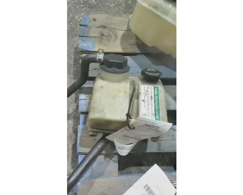 FREIGHTLINER M2 106 POWER STEERING RESERVOIR