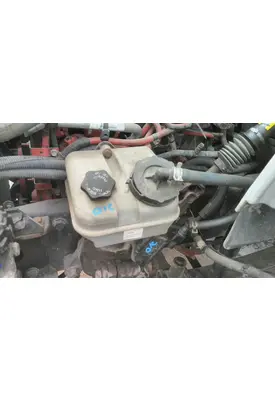 FREIGHTLINER M2 106 POWER STEERING RESERVOIR