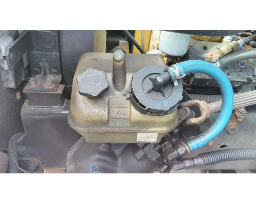 FREIGHTLINER M2 106 POWER STEERING RESERVOIR