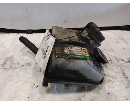 FREIGHTLINER M2 106 POWER STEERING RESERVOIR