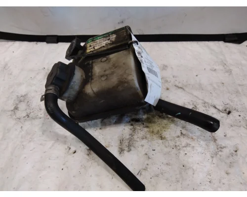 FREIGHTLINER M2 106 POWER STEERING RESERVOIR