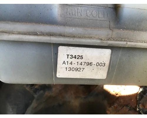 FREIGHTLINER M2 106 POWER STEERING RESERVOIR