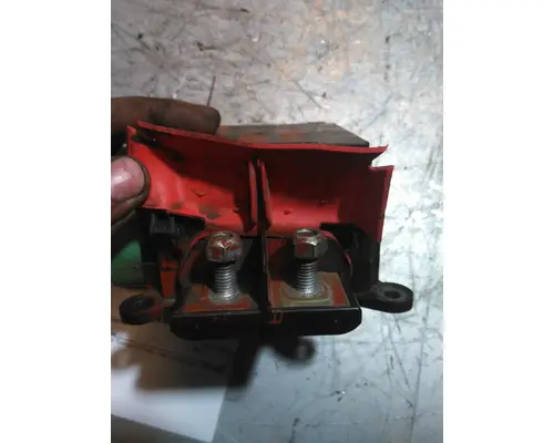 FREIGHTLINER M2 106 POWERNET DISTRIBUTION BOX (PNDB)