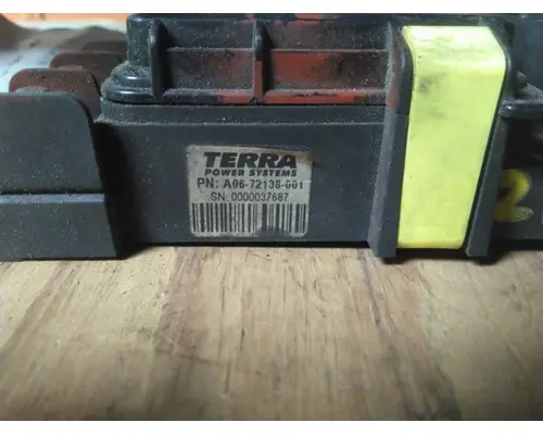 FREIGHTLINER M2 106 POWERNET DISTRIBUTION BOX (PNDB)