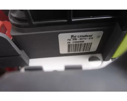 FREIGHTLINER M2 106 POWERNET DISTRIBUTION BOX (PNDB)