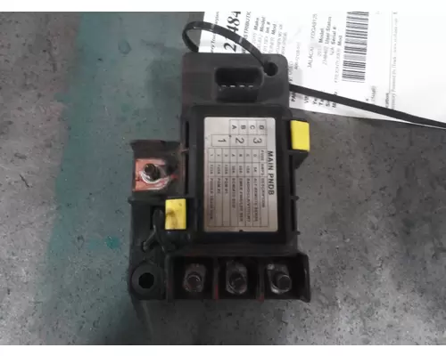 FREIGHTLINER M2 106 POWERNET DISTRIBUTION BOX (PNDB)