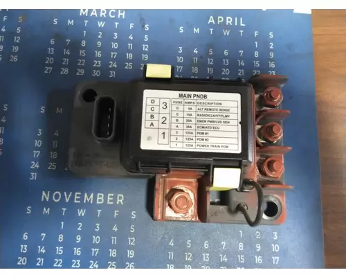 FREIGHTLINER M2 106 POWERNET DISTRIBUTION BOX (PNDB)