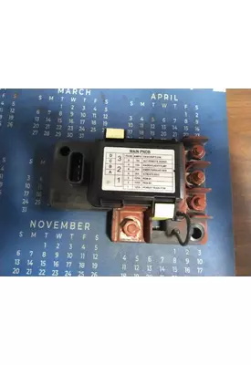 FREIGHTLINER M2 106 POWERNET DISTRIBUTION BOX (PNDB)
