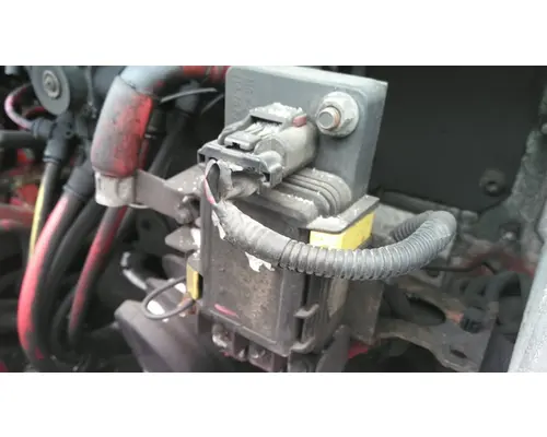 FREIGHTLINER M2 106 POWERNET DISTRIBUTION BOX (PNDB)