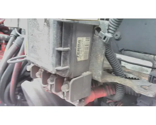 FREIGHTLINER M2 106 POWERNET DISTRIBUTION BOX (PNDB)