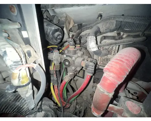 FREIGHTLINER M2 106 Power Brake Booster