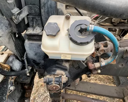 FREIGHTLINER M2 106 Power Steering Fluid Reservoir