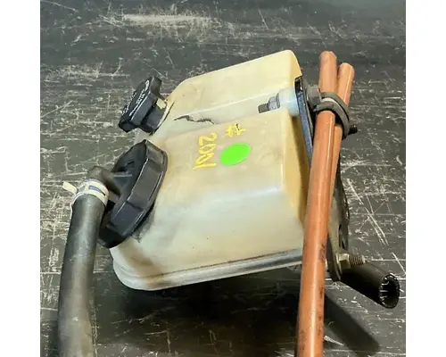 FREIGHTLINER M2 106 Power Steering Fluid Reservoir