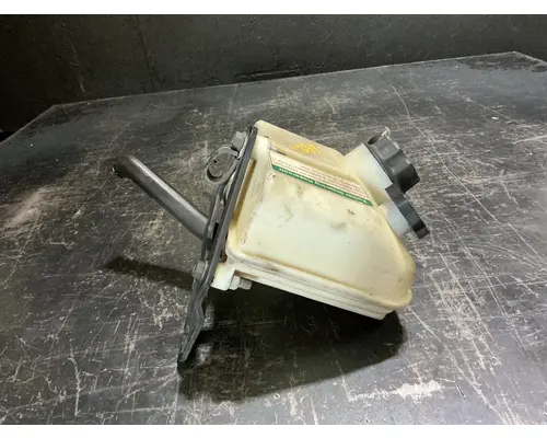 FREIGHTLINER M2 106 Power Steering Fluid Reservoir