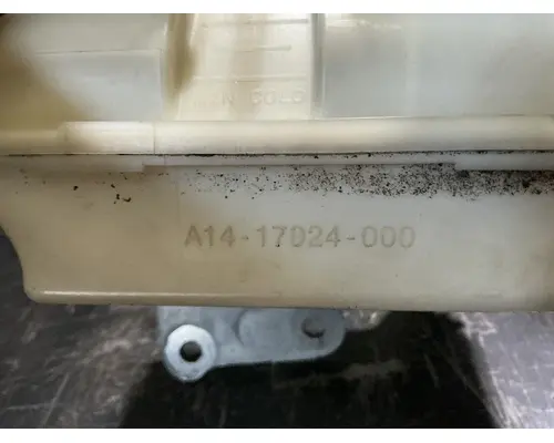 FREIGHTLINER M2 106 Power Steering Fluid Reservoir