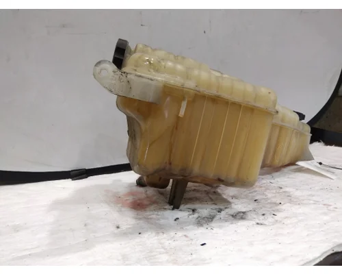 FREIGHTLINER M2 106 RADIATOR OVERFLOW TANK