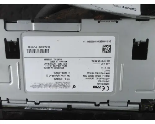 FREIGHTLINER M2 106 RADIO AMFMBLUETOOTH