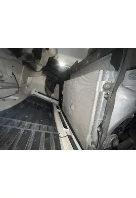 FREIGHTLINER M2 106 Radiator