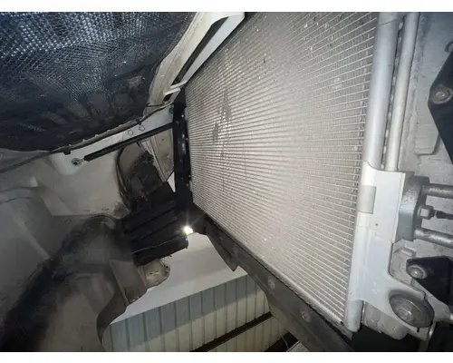FREIGHTLINER M2 106 Radiator