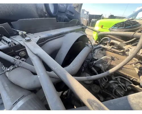 FREIGHTLINER M2 106 Radiator