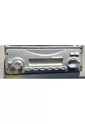 FREIGHTLINER M2 106 Radio