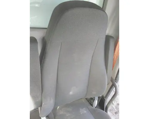 FREIGHTLINER M2 106 SEAT, FRONT