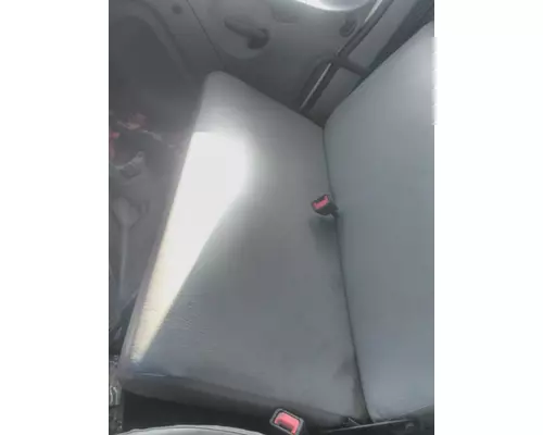 FREIGHTLINER M2 106 SEAT, FRONT