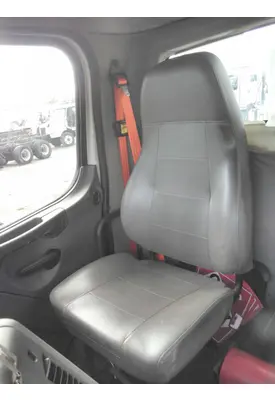 FREIGHTLINER M2 106 SEAT, FRONT