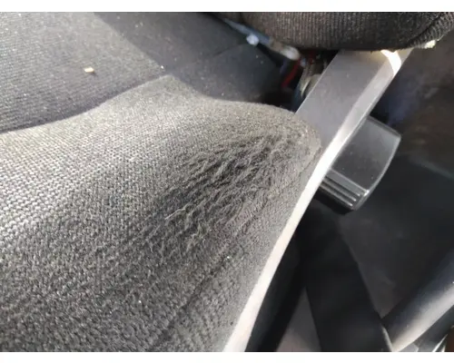 FREIGHTLINER M2 106 SEAT, FRONT