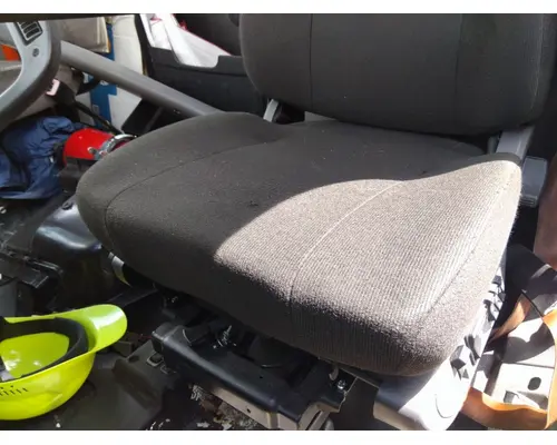 FREIGHTLINER M2 106 SEAT, FRONT