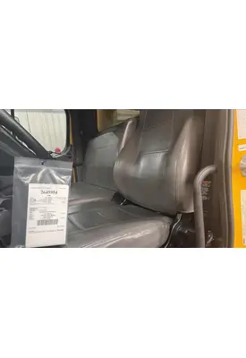 FREIGHTLINER M2 106 SEAT, FRONT