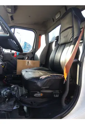 FREIGHTLINER M2 106 SEAT, FRONT