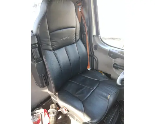 FREIGHTLINER M2 106 SEAT, FRONT