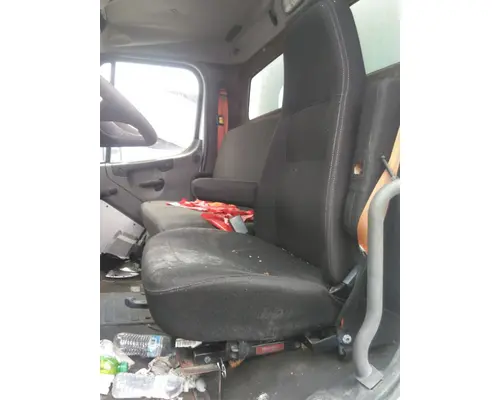 FREIGHTLINER M2 106 SEAT, FRONT
