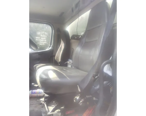 FREIGHTLINER M2 106 SEAT, FRONT