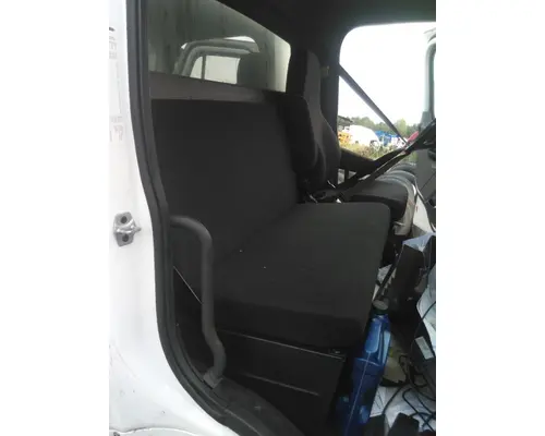 FREIGHTLINER M2 106 SEAT, FRONT