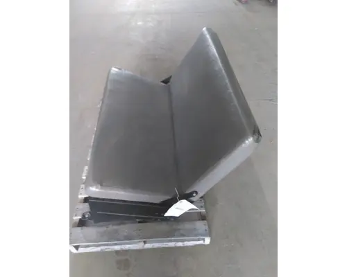 FREIGHTLINER M2 106 SEAT, FRONT